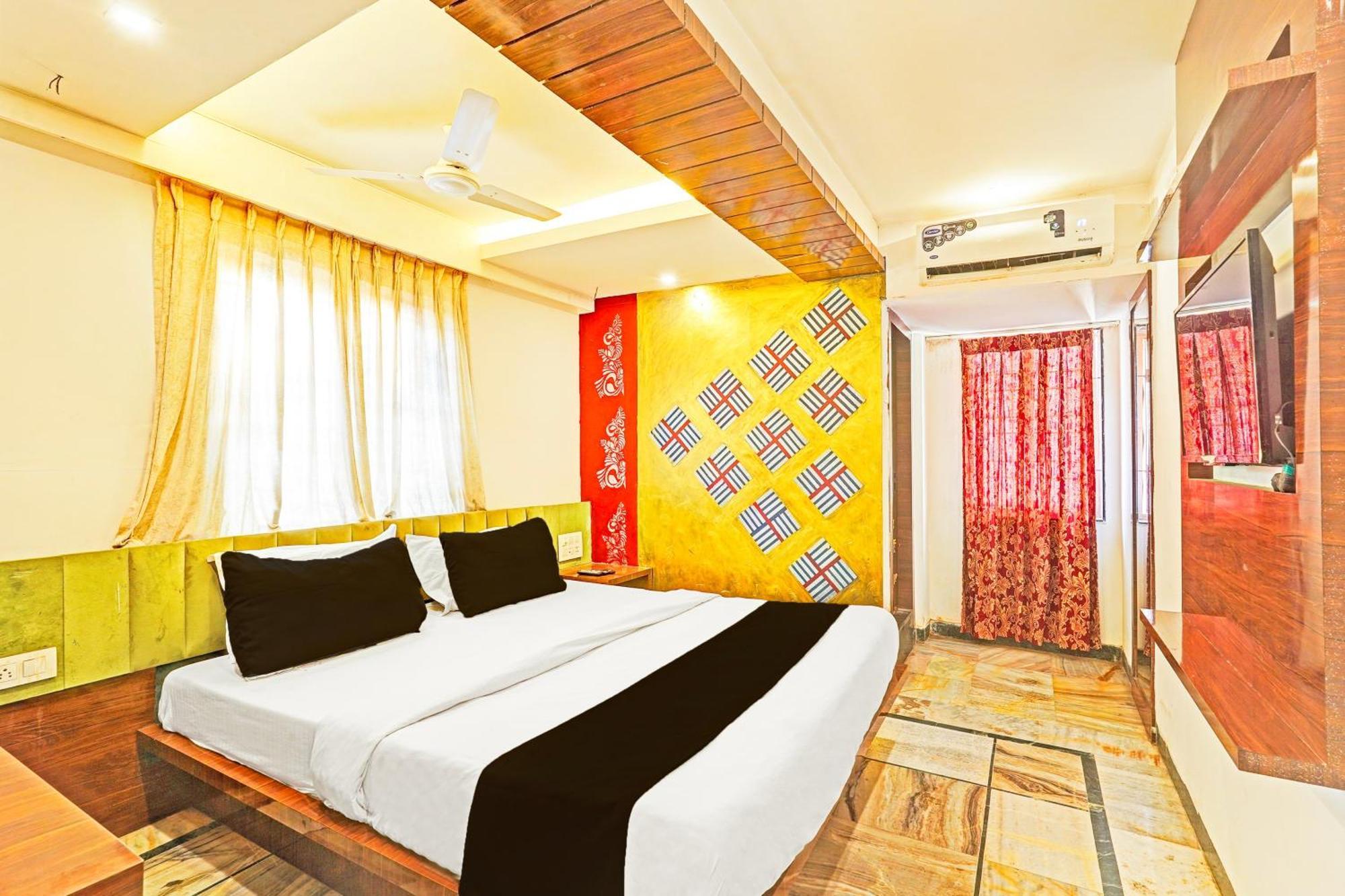 Hotel O Admire Suit Chennai Exterior photo